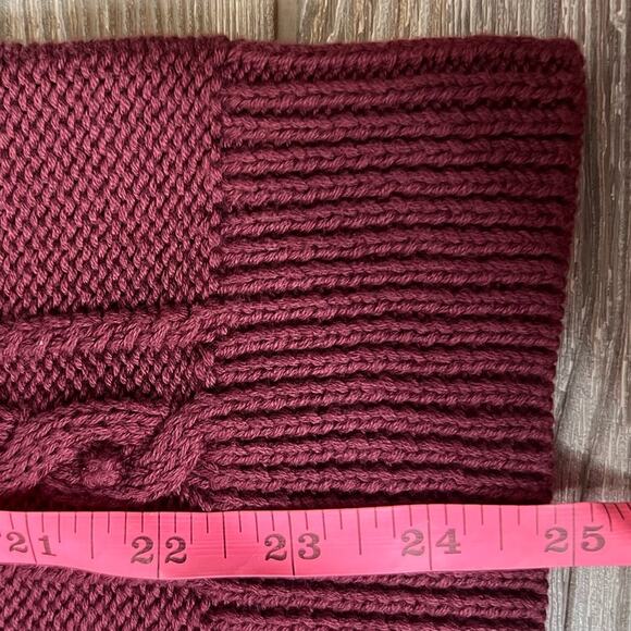 Amour Vert Demiah Organic Cotton Sweater in Zinfandel - Picture 2 of 7